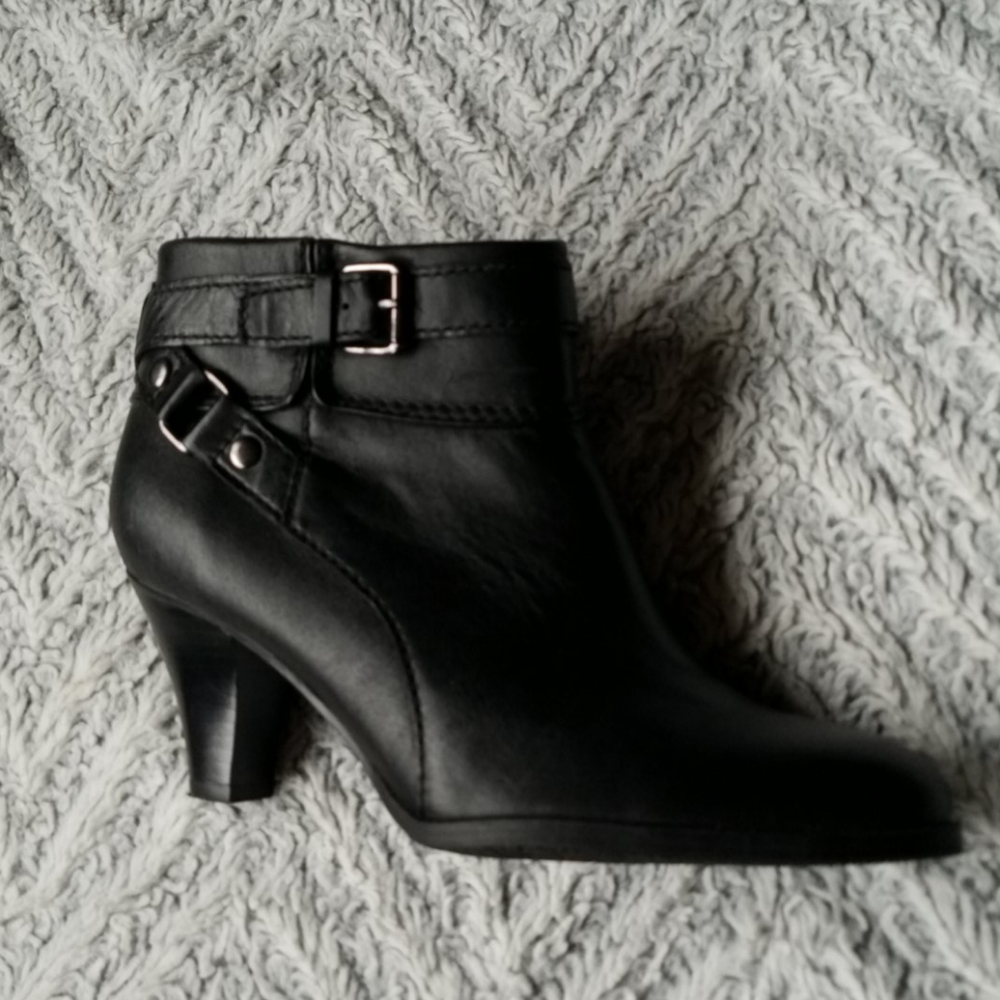 SOLD - Leather booties by a.n.a - Picture 2 of 7
